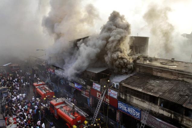 19 killed in Kolkata market fire, 18 killed in devastating fire in Kolkata, Kolkata market fire Accident